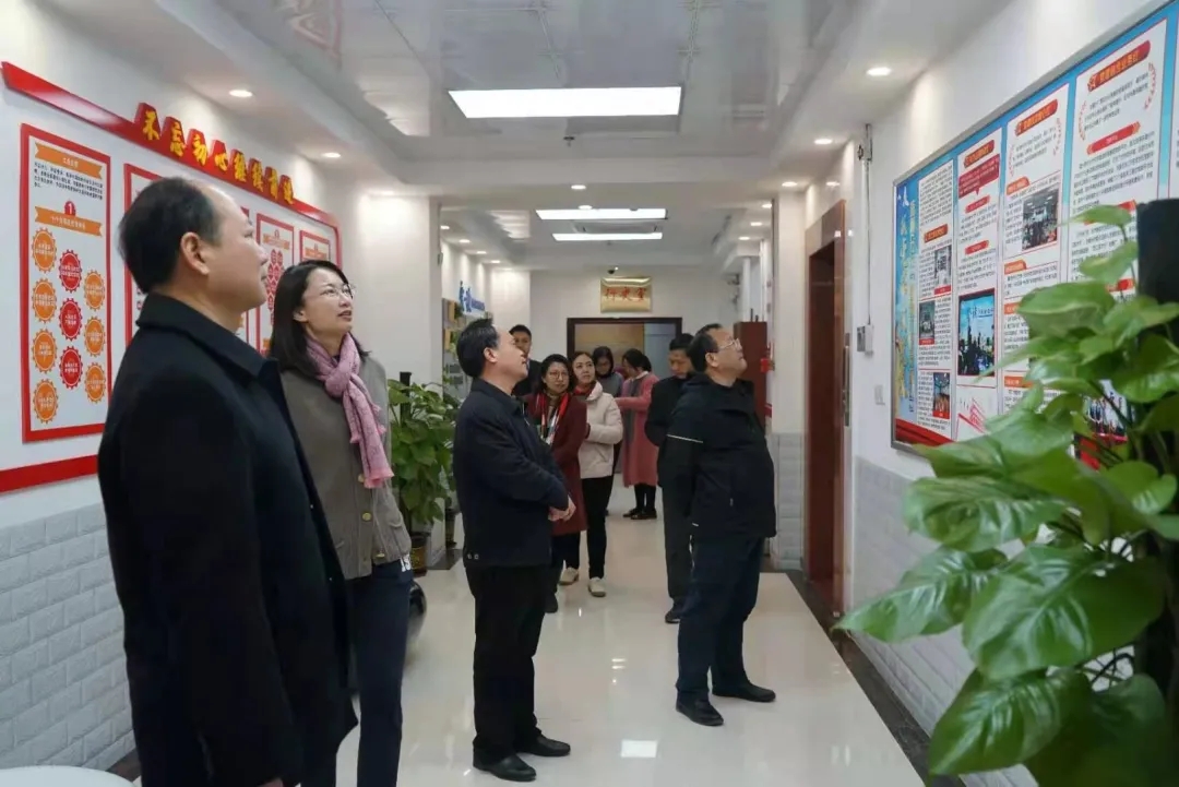 徐遠洲率隊到建行梧州分行開展調(diào)研活動