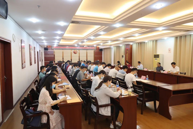 市總工會履職盡責(zé)維護(hù)職工合法權(quán)益，創(chuàng)造和諧社會環(huán)境喜迎二十大