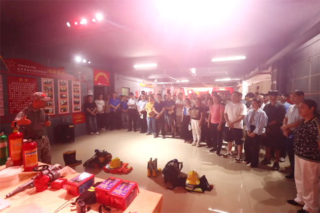 應(yīng)急演練重實效 警示教育提意識——梧州市總工會開展“安全生產(chǎn)月”宣傳教育活動