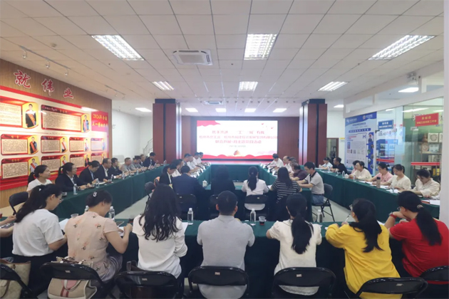 攜手共進(jìn) “工”“城”有我｜梧州市總工會(huì)、梧州市城建投資發(fā)展集團(tuán)有限公司聯(lián)合開展主題黨日活動(dòng)