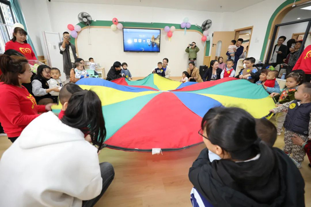 喜報！梧州市婦幼保健院童馨愛幼托育園獲得“自治區(qū)總工會0—3歲嬰幼兒照護(hù)服務(wù)示范點”稱號