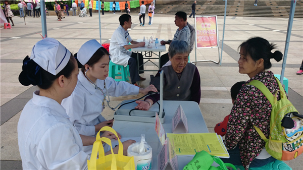 勞模志愿隊免費義診