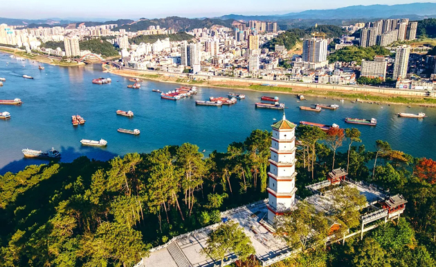 @梧州人，最近若接到這個電話，請用“滿意”為梧州點個贊！