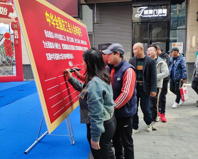 網(wǎng)約車司機(jī)入會(huì) 感受“娘家”的關(guān)愛(ài)