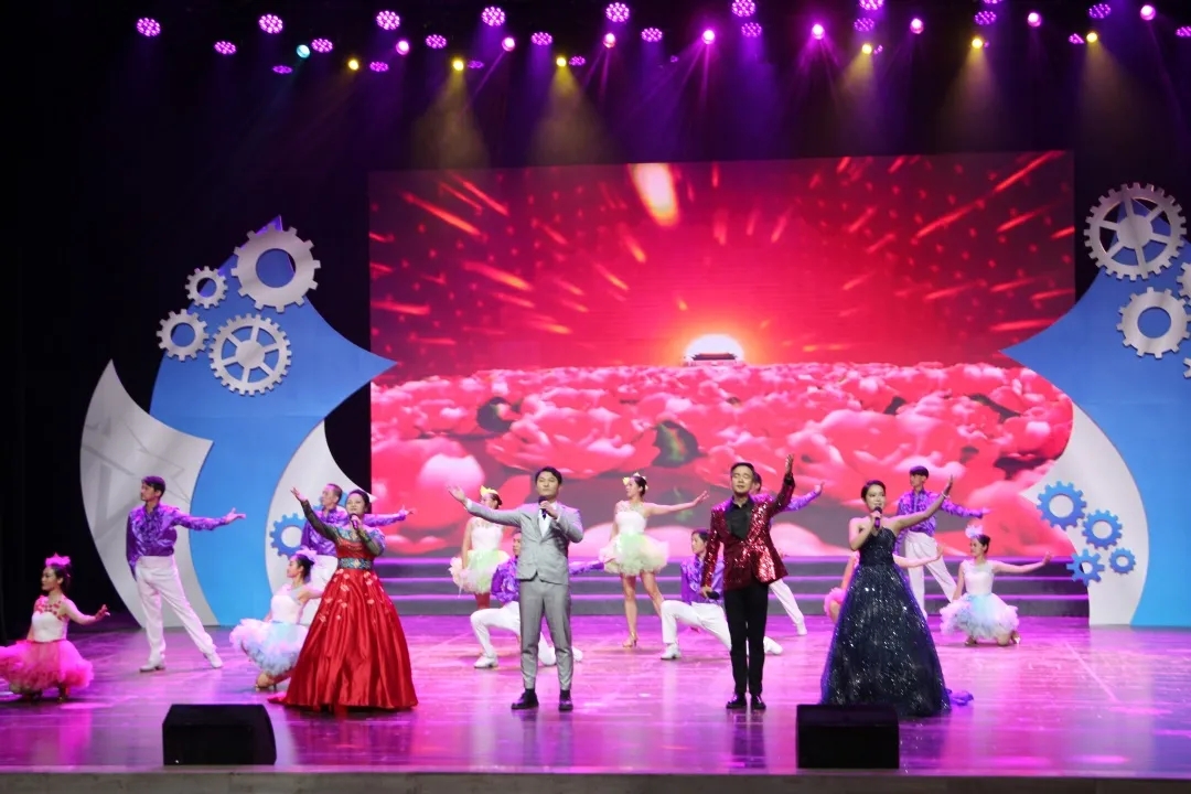 電梯行業(yè)電梯安裝與維修工職工職業(yè)技能大賽頒獎(jiǎng)晚會圓滿落幕